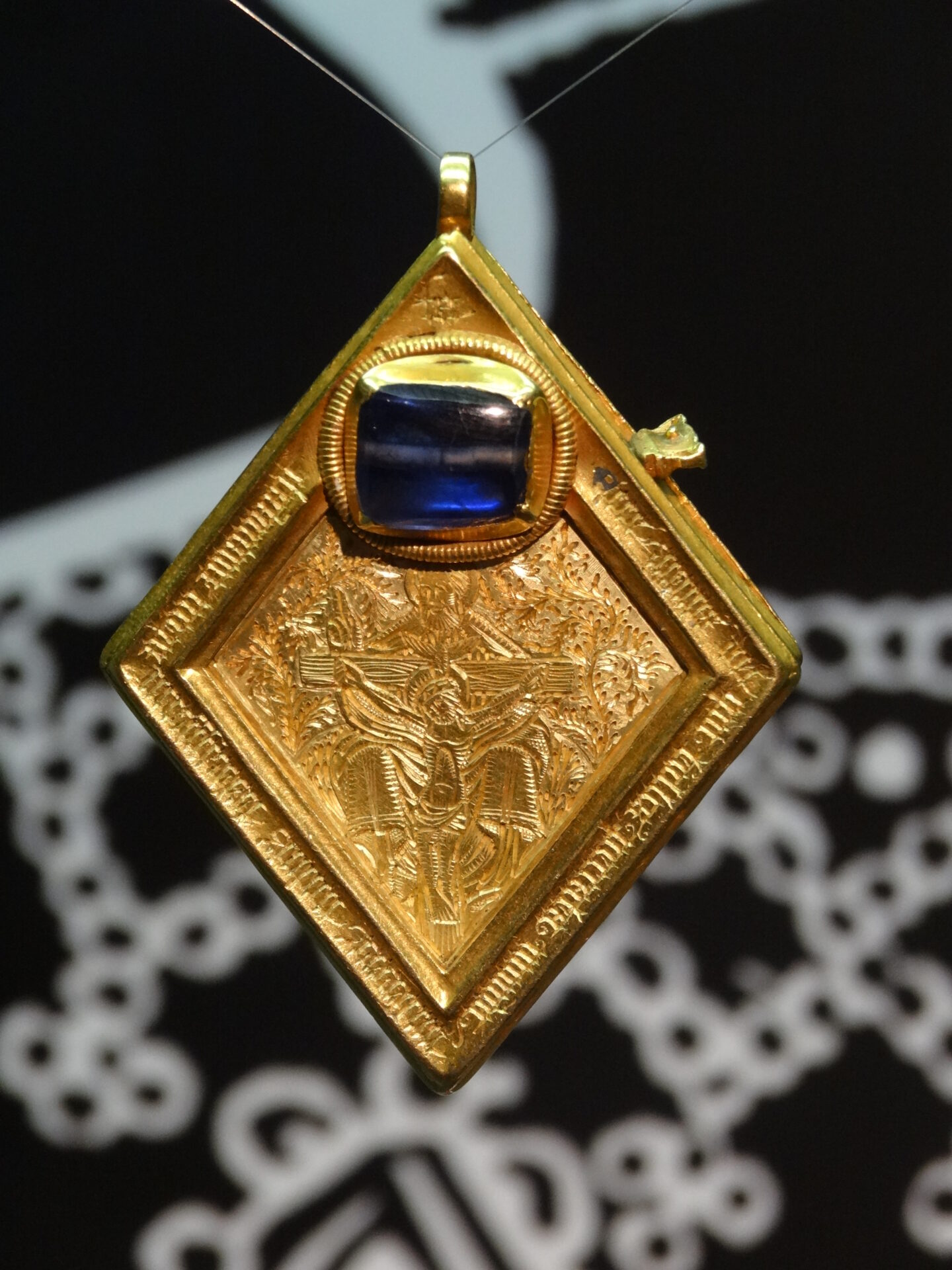 The Middleham Jewel: A Tiny Object with a Big Story to Tell